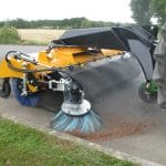 Multi’sweep swathing and cleaning sweeper